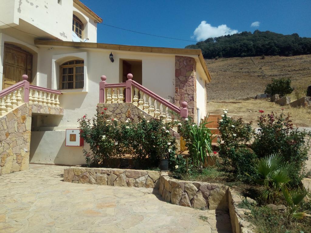 Atlas House Hotel Ifrane Buitenkant foto